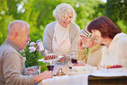 fun-activities-that-can-help-the-elderly-socialize